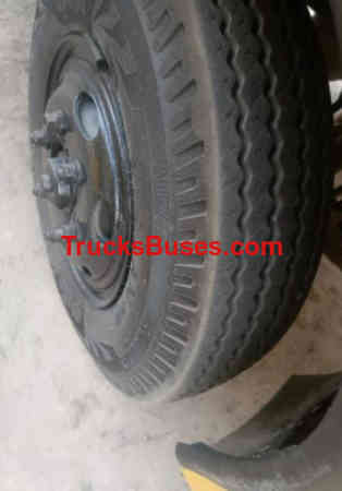 Tata LP 912 image 3